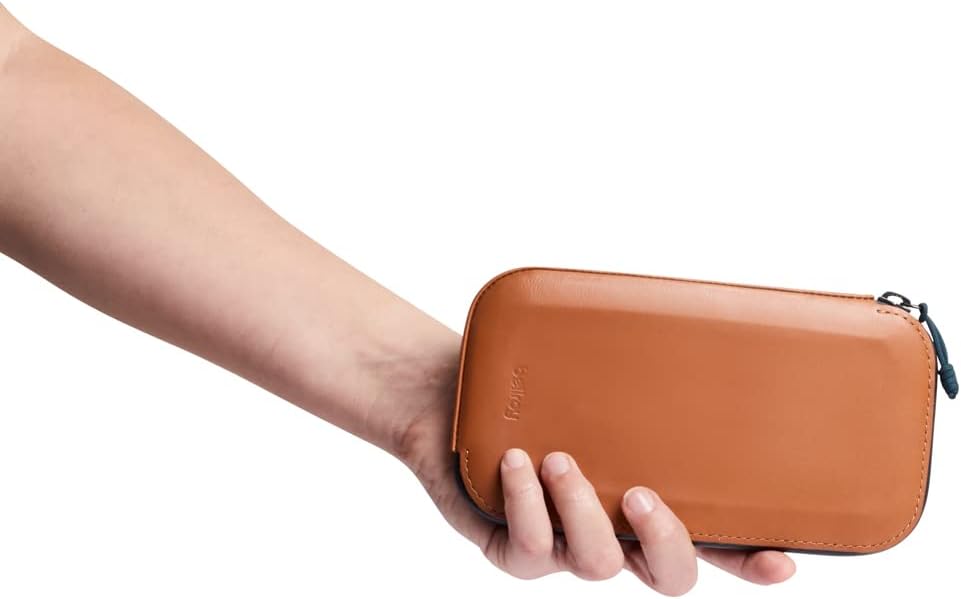 Bellroy Venture Phone Pocket Plus - Bronze