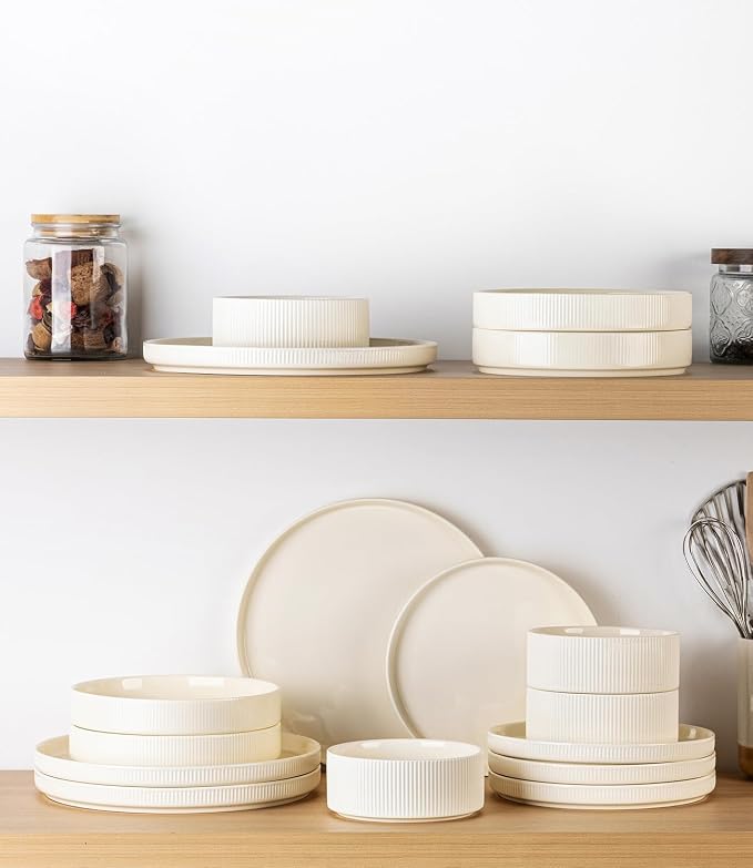 Ceramic Dinnerware Set for 4, 16-Piece Plates and Bowls Set | Lightweight