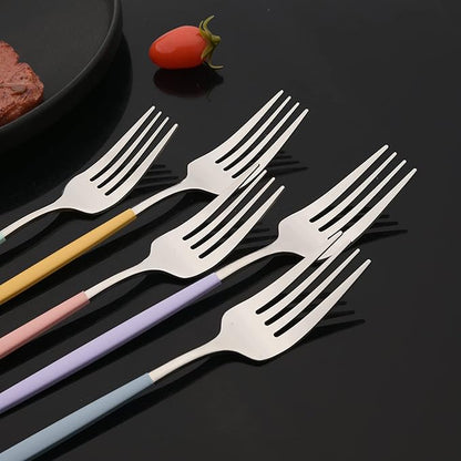 JASHII Flatware Set 24 Piece, Stainless Steel Silverware Set, Macaron Small Fresh Color Cutlery Set, Modern Elegant Tableware Set for Party, Christmas, Dinner (Yellow Silver)