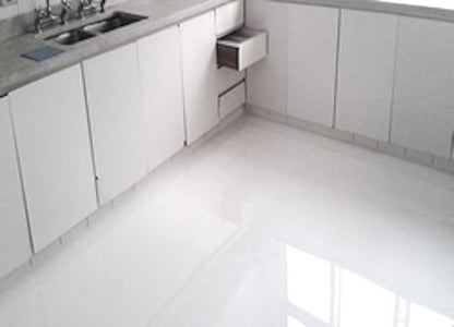 Coloredepoxies 10025 White Epoxy Resin Coating Made with Beautiful and Vibrant Pigments, 100% solids, For Garage Floors, Basements, Concrete and Plywood. 3 Gallon Kit