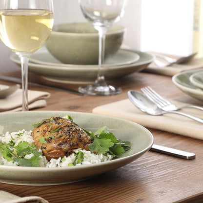 Gibson Elite Castle Peak Plates and Bowls Set, 12-Piece Dinnerware Set
