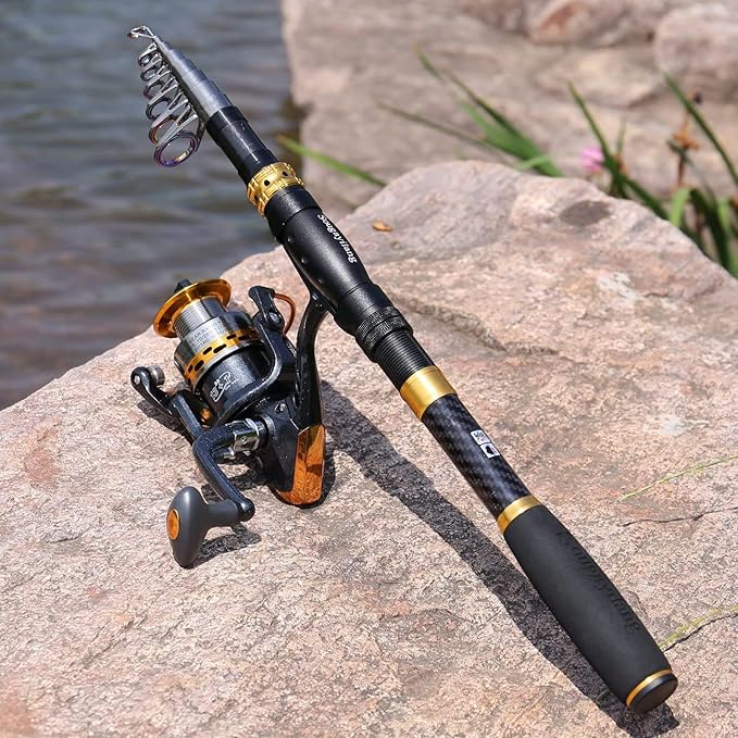 Sougayilang Fishing Rod Reel Combos Carbon Fiber Telescopic Fishing pole with Spinning Reel for Travel Saltwater Freshwater Fishing