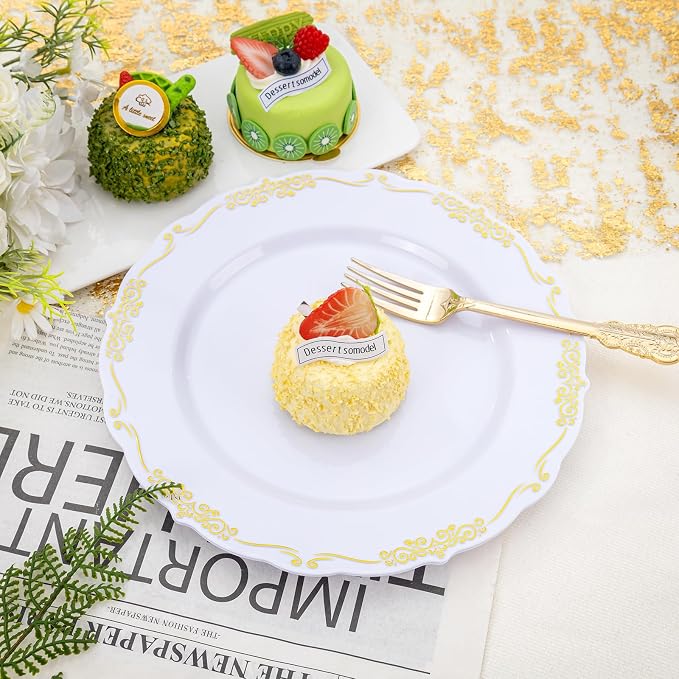 DaYammi 60PCS White and Gold Plastic Plates