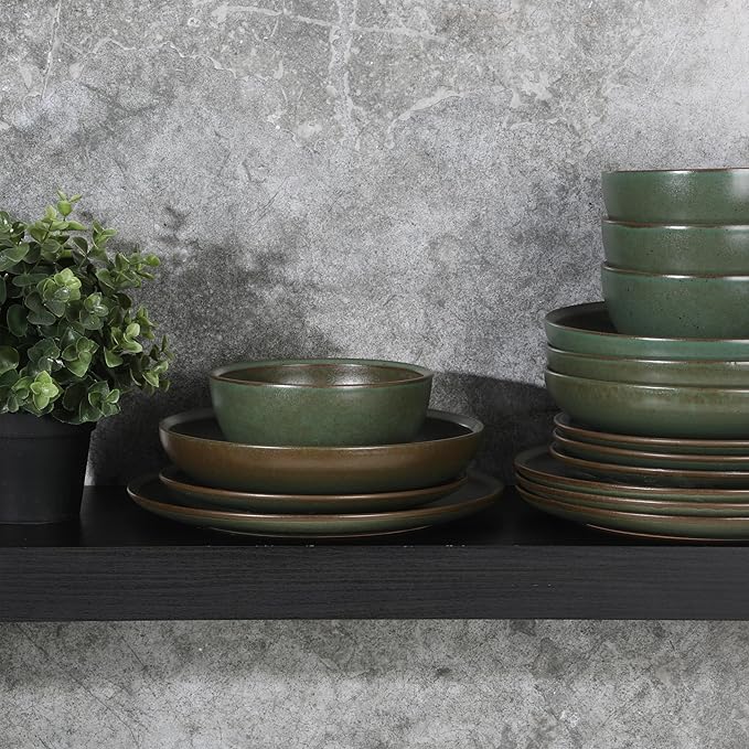 Gibson Elite Beckett Stoneware Matte Reactive Glaze 16 Piece (Service for 4) Plates and Bowls Dinnerware Set - Green